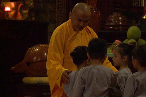 tap 9 bo oi mua 3: con trai anh khoa bi "sup do hinh tuong" trong long be bell - 9