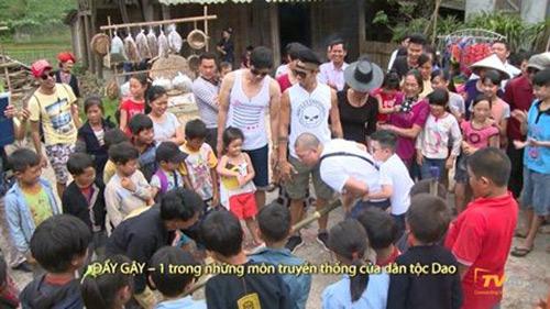 tap 12 bo oi mua 3: "nguoi hung kitty" thanh duoc khoe man chong day long lanh - 3