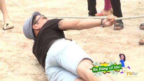 tap 12 bo oi mua 3: "nguoi hung kitty" thanh duoc khoe man chong day long lanh - 7
